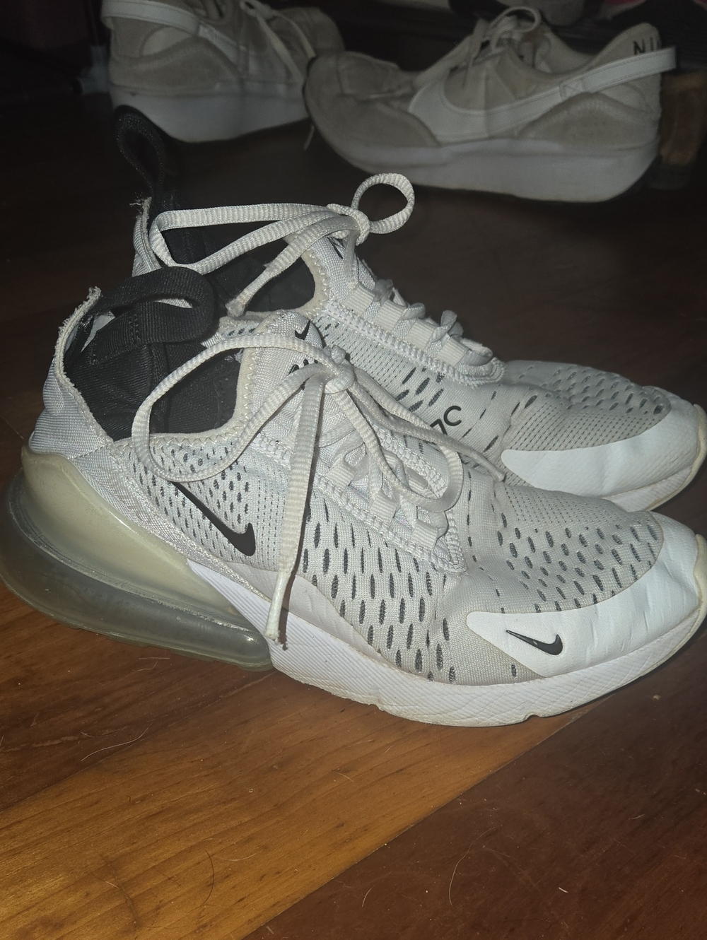 Nike Kids' Air Max 270 Light Gray and Black Sneakers
